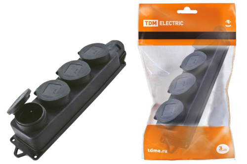 Розетка четырехместная с заглушками каучук 2Р+РЕ 16А 250В IP44 ТДМ                                        